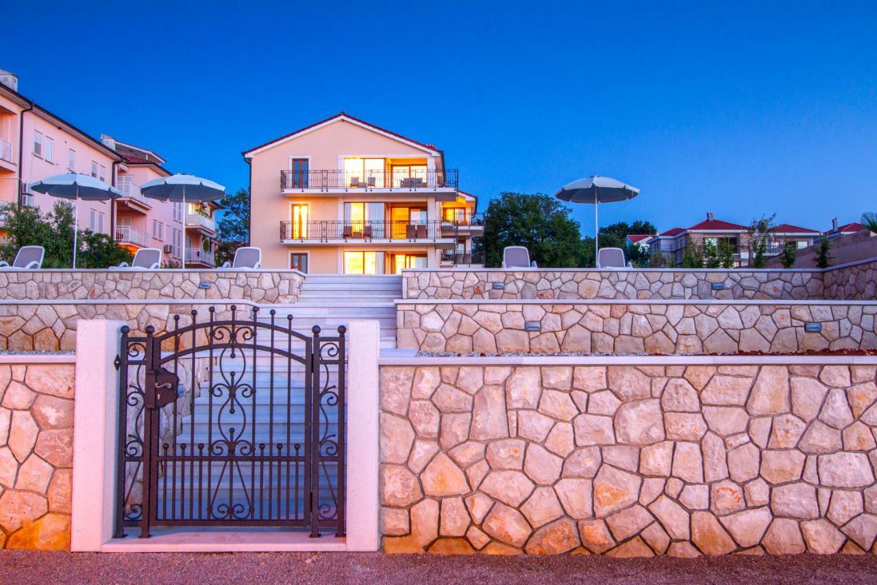 Luxury Apartments Villa Matea 1 Malinska Eksteriør bilde